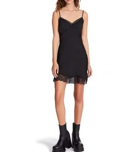 Steve Madden Dresses Veera Dress