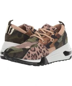 Steve Madden Sneakers & Athletic Shoes Cliff Sneaker